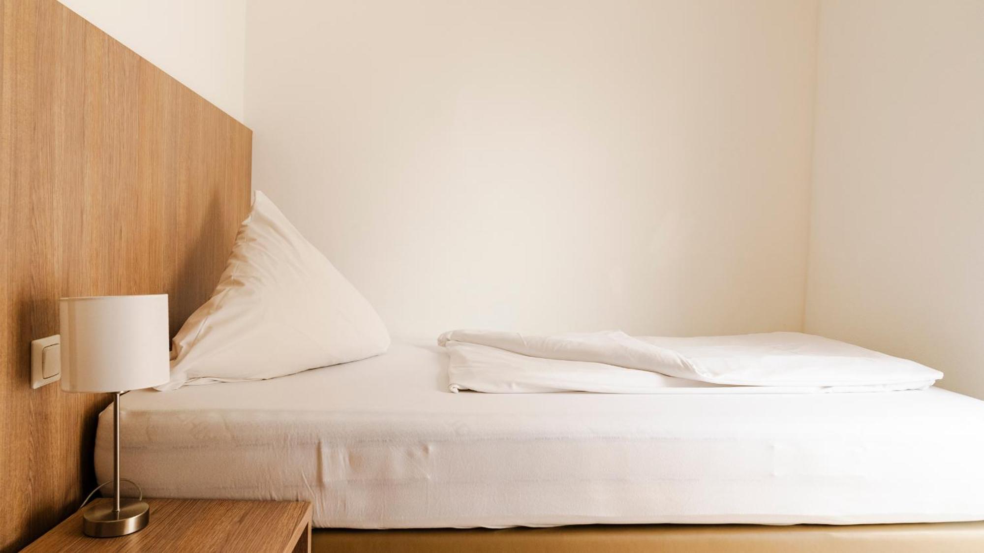 Luna Sleeping Buttenwiesen ภายนอก รูปภาพ